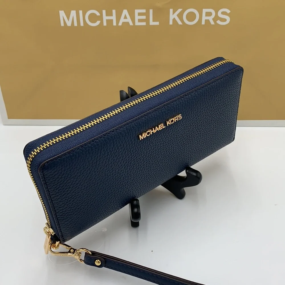 MICHAEL KORS Large Travel Continental Leather WALLET WRISTLET NAVY COLOR